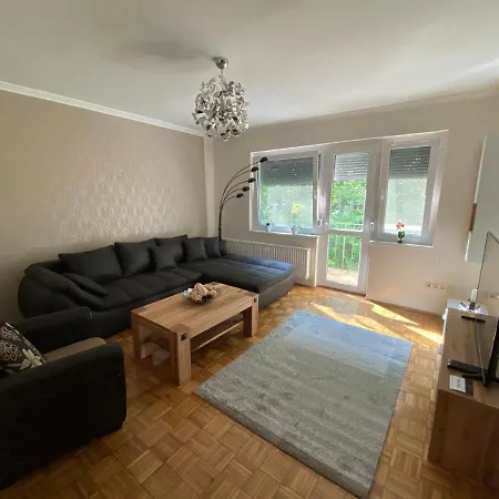 Brendon Apartman Apartment
