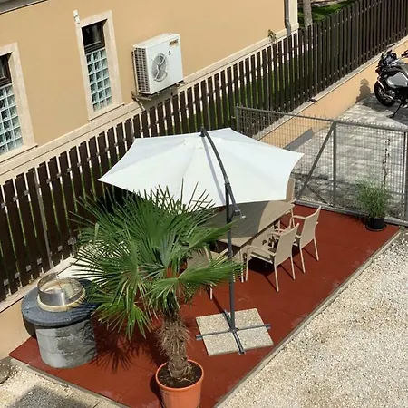 Brendon Apartman Apartment
